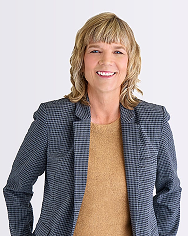 Portrait: Gina Kelly